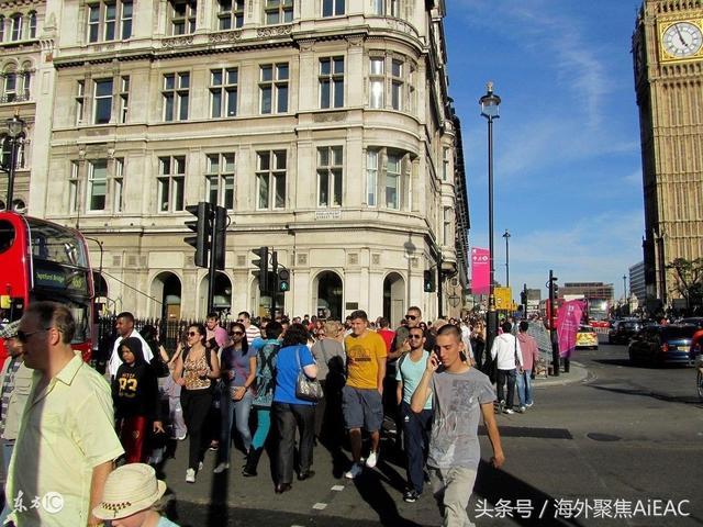 英国另一位新的住房部长将侧重点放在了房地产上