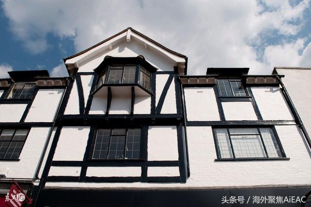 在英国一处房产从列售到售出，平均需要多长时间？