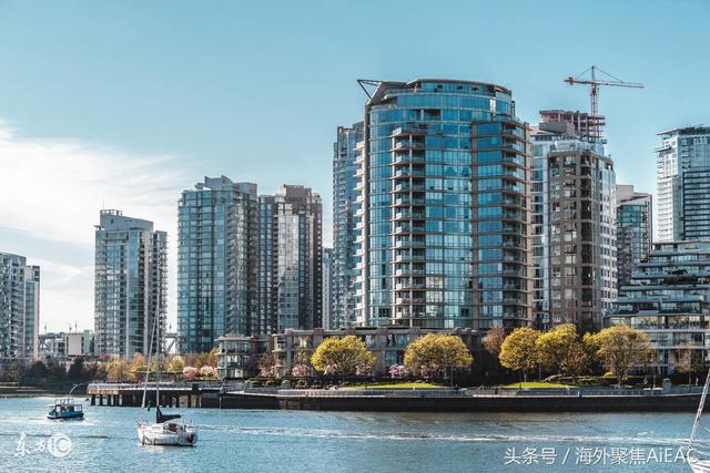 在加拿大的大城市 公寓住宅已经是能负担起的最后房源了