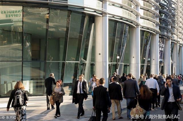 从今年4月起 英国的房主们失去政府房贷补贴的时刻即将到来