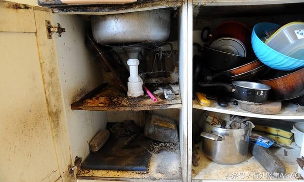 英国底层平民住户 感觉天天就像住在一栋发生过凶案的房子中