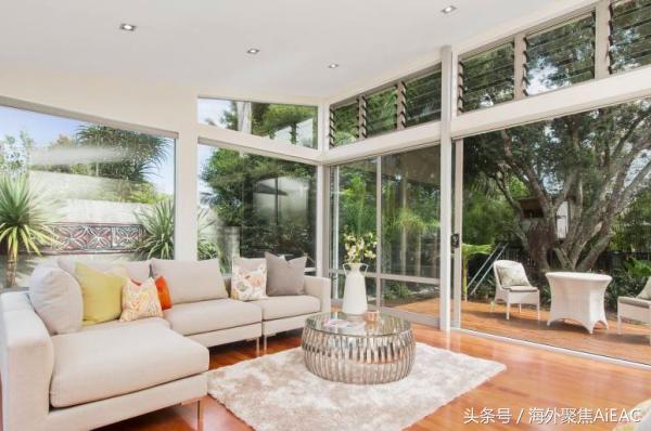 新西兰总理Ardern在奥克兰买新房了 当地居民很期待和她做邻居