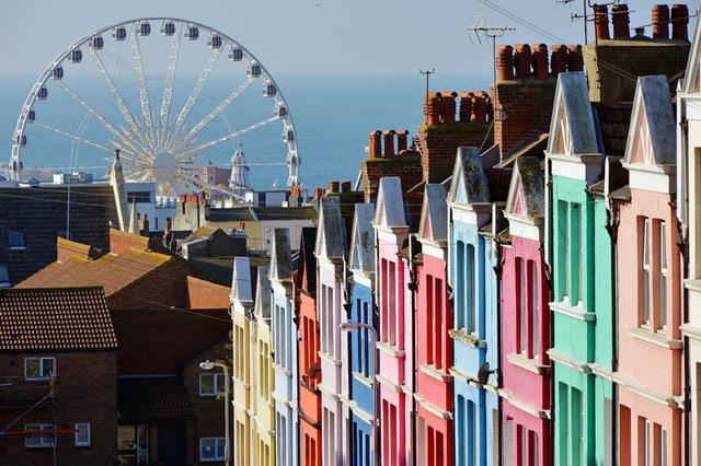 英国现在租住第二套房子的人要比买第二套房子的人多的多 英国现在租住第二套房子的人要比买第二套房子的人多的多