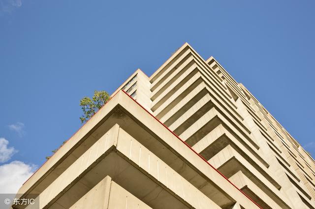 泡沫危机世界第四高 专家指不列颠哥伦比亚省府措施未能遏制楼价 泡沫危机世界第四高 专家指不列颠哥伦比亚省府措施未能遏制楼价