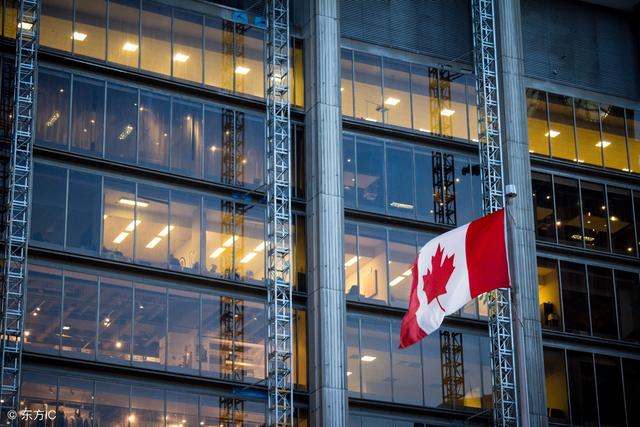 加拿大央行决定暂不加息 房价大升后崩盘风险提升 五年内或跌两成