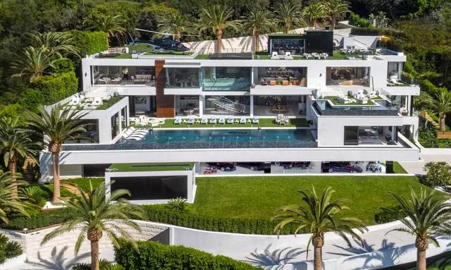 洛杉矶Mega Mansion 尽管降价25%被销售 但还是价值12亿人民币 洛杉矶Mega Mansion 尽管降价25%被销售 但还是价值12亿人民币