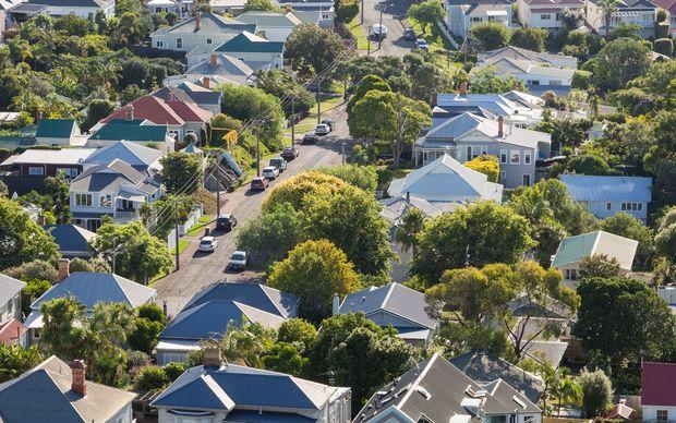 投资信心指数下降 房屋价格持续低迷 新西兰的投资者们路在何处